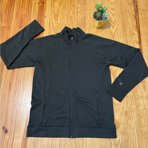 lululemon athletica Men's Green Engineered Warmth zip hoodie - Picture 2 of 8